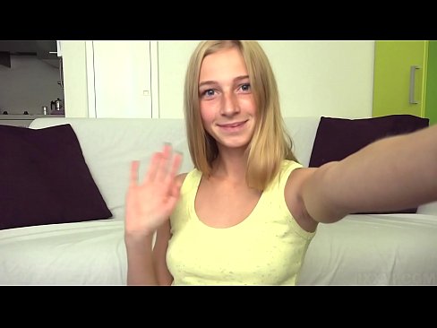 ❤️ As ik my ferfele masturbearje ik loai myn rôze kutje ️ Russyske porno op fy.porngifmag.ru ️❤