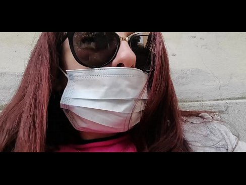 ❤️ Nicoletta krijt wraak op har buorman en plas yn syn garaazje (Special Covid19 Italian Quarantine) ️ Russyske porno op fy.porngifmag.ru ️❤
